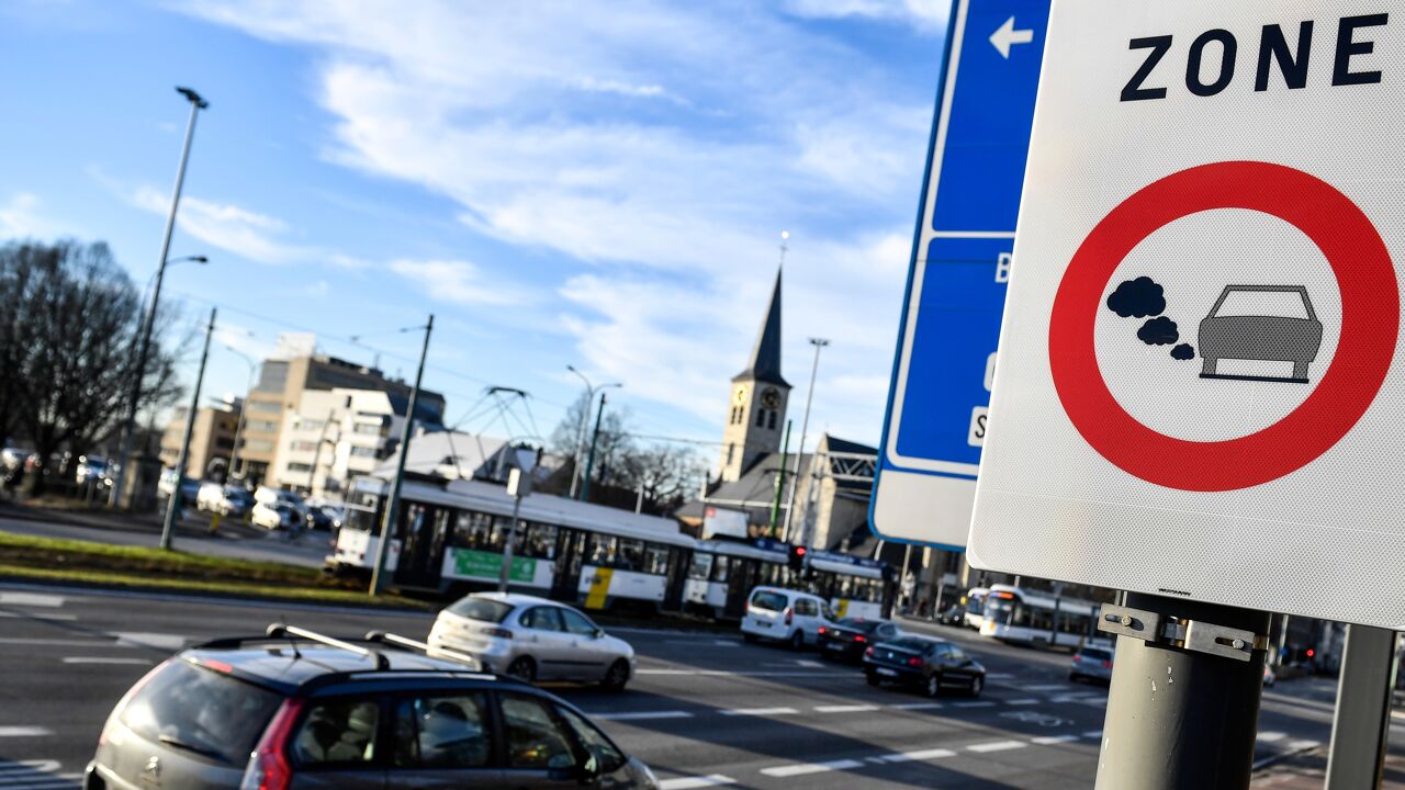 Verstrenging Vlaamse Lage-emissiezones Met Jaar Uitgesteld, Bond Beter ...