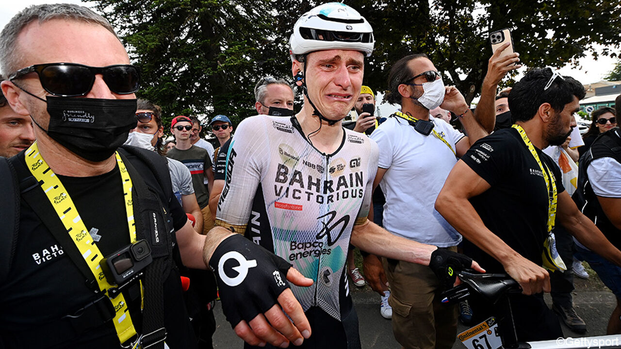 Эмоциональный Матей Мохорик борется со слезами: «Быть ​​профессиональным велосипедистом тяжело и тяжело» |  Тур де Франс