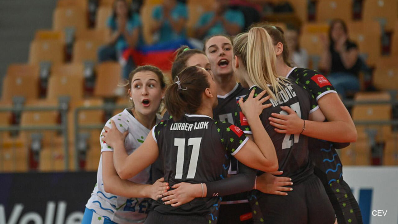 Bondscoach Vansnick kreeg weinig beelden te zien van de onbekende Slovenen.