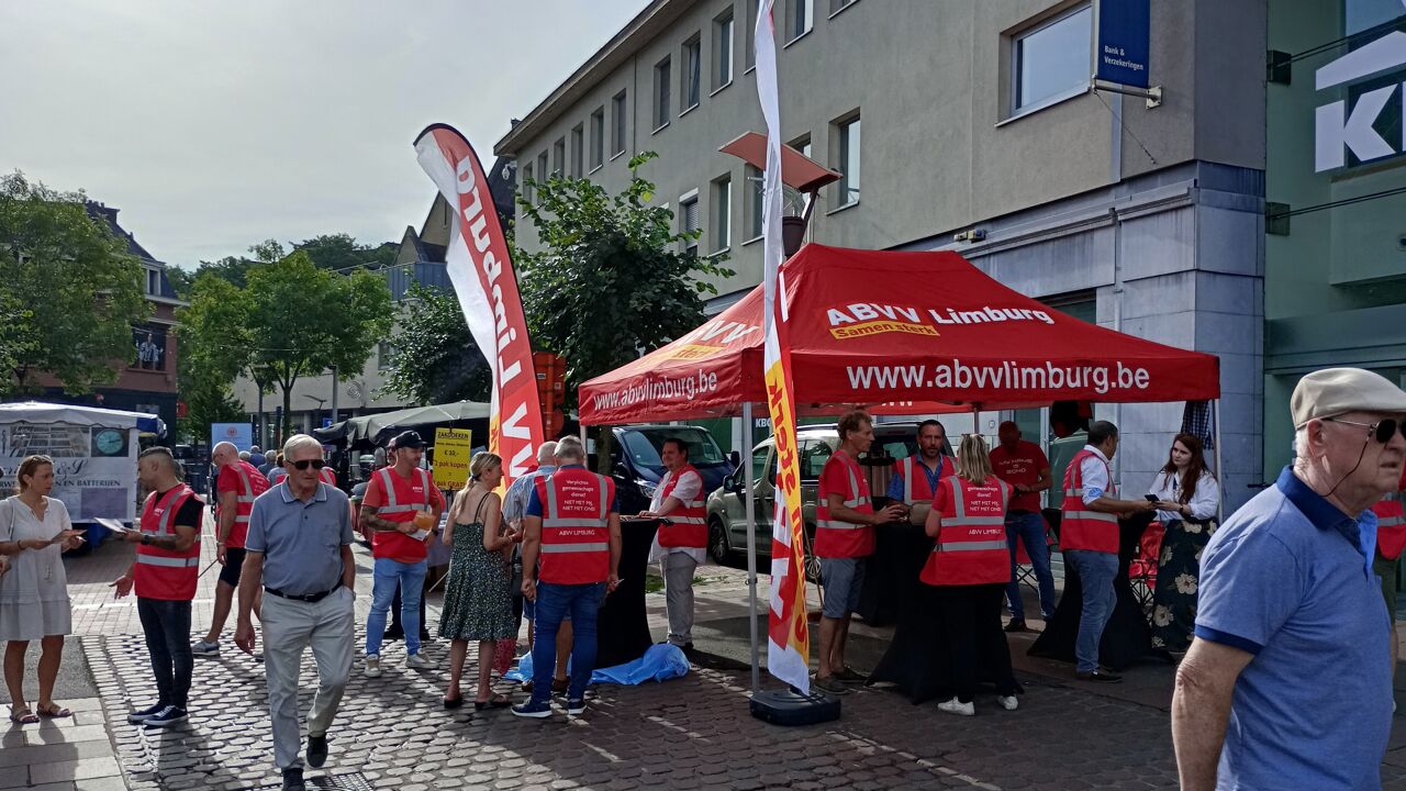 ABVV Limburg voert actie in Genk tegen verplichte gemeenschapsdienst ...