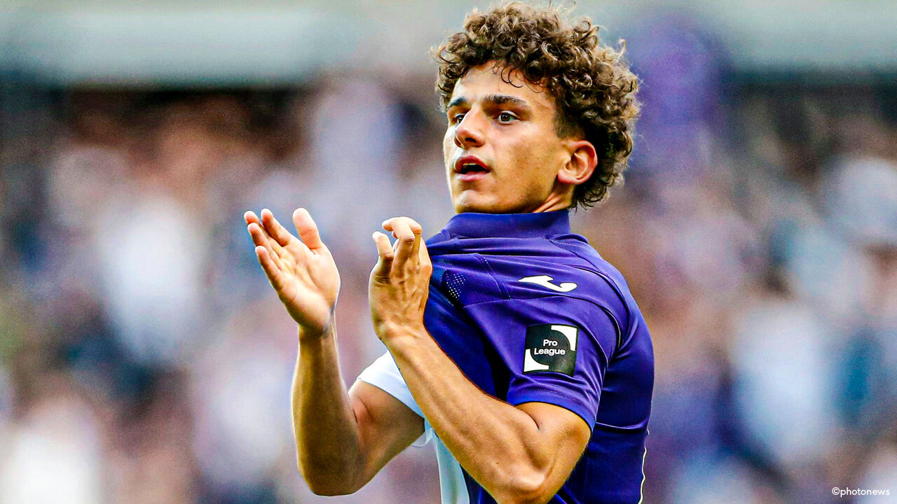 NEERPEDE, BELGIUM - AUGUST 04 : Theo Leoni during the photoshoot of Rsc  Anderlecht Futures on