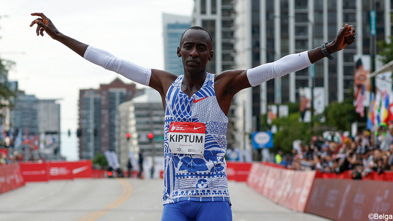 Kenyan Kelvin Kiptum Sets World Record in Chicago Marathon, Eyes Sub-2 ...