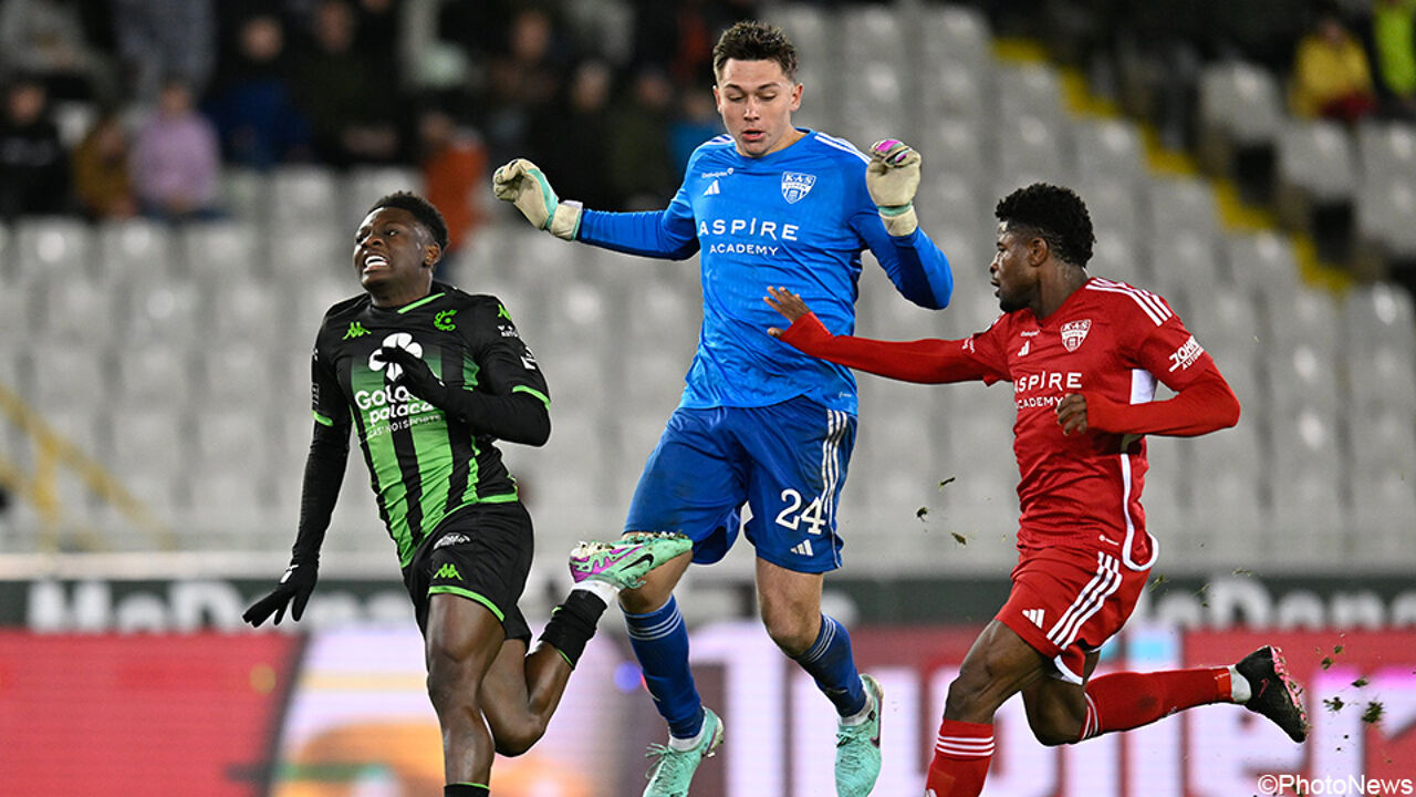 Olaigbe sprintte sneller dan iedereen en maakte er 2-0 van.