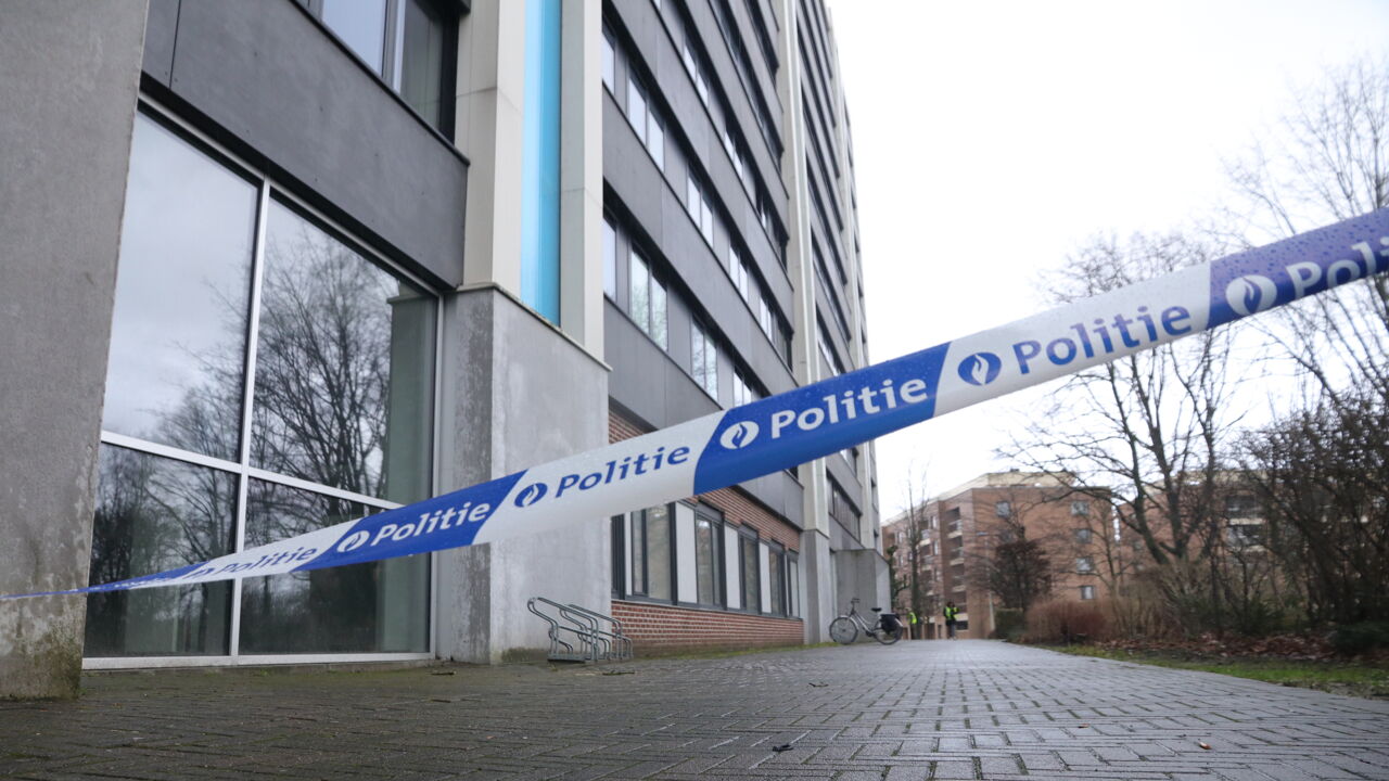 Flatgebouw In Lokeren Ontruimd Na Bommelding | VRT NWS: Nieuws