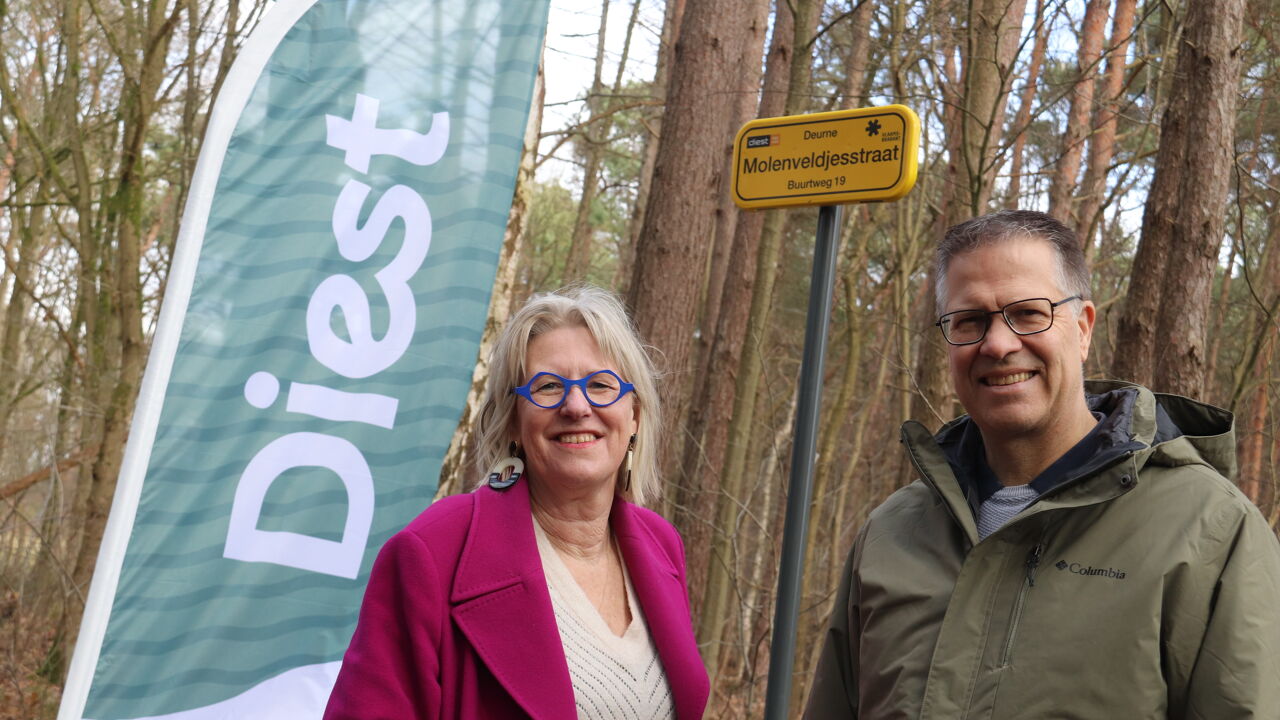 naambordjes-voor-alle-274-trage-wegen-in-diest-mensen-op-weg-zetten