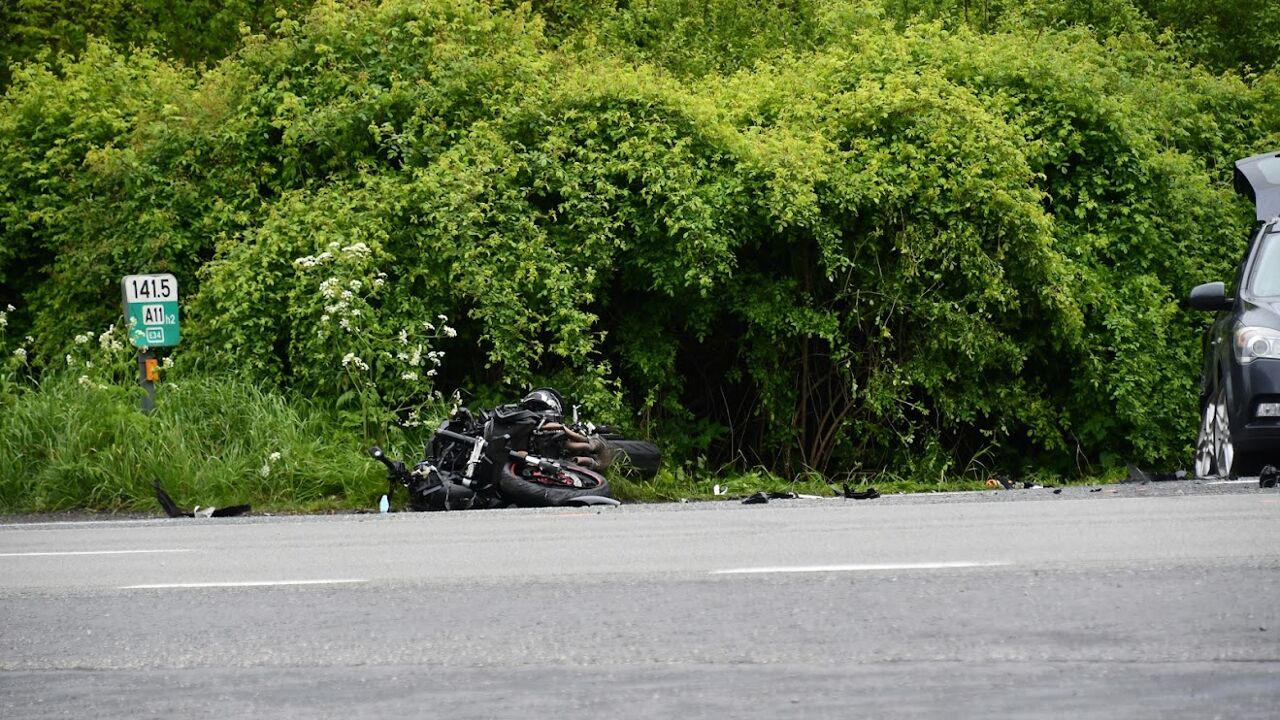 Motorrijder Uit Maldegem (32) Overleden Bij Ongeval In Damme | VRT NWS ...