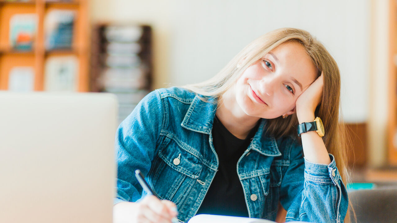 Zo je ervoor dat je als (ouder van een) jobstudent geen extra belastingen moet betalen