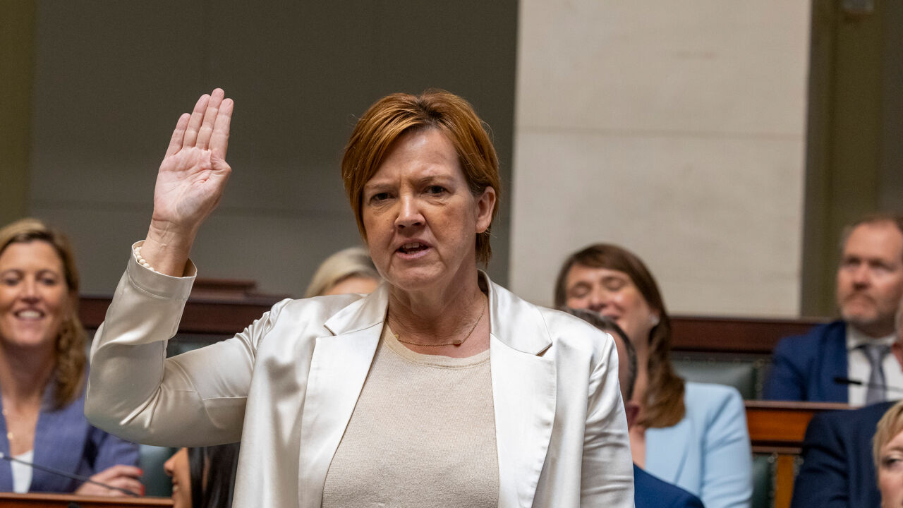 Els van Hoof remains in his position on the Foreign Affairs Committee. Els van Hoof remains in his position on the Foreign Affairs Committee.