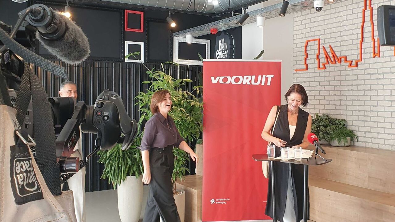 Actrice Lien Van de Kelder gaat de politiek in en krijgt meteen derde