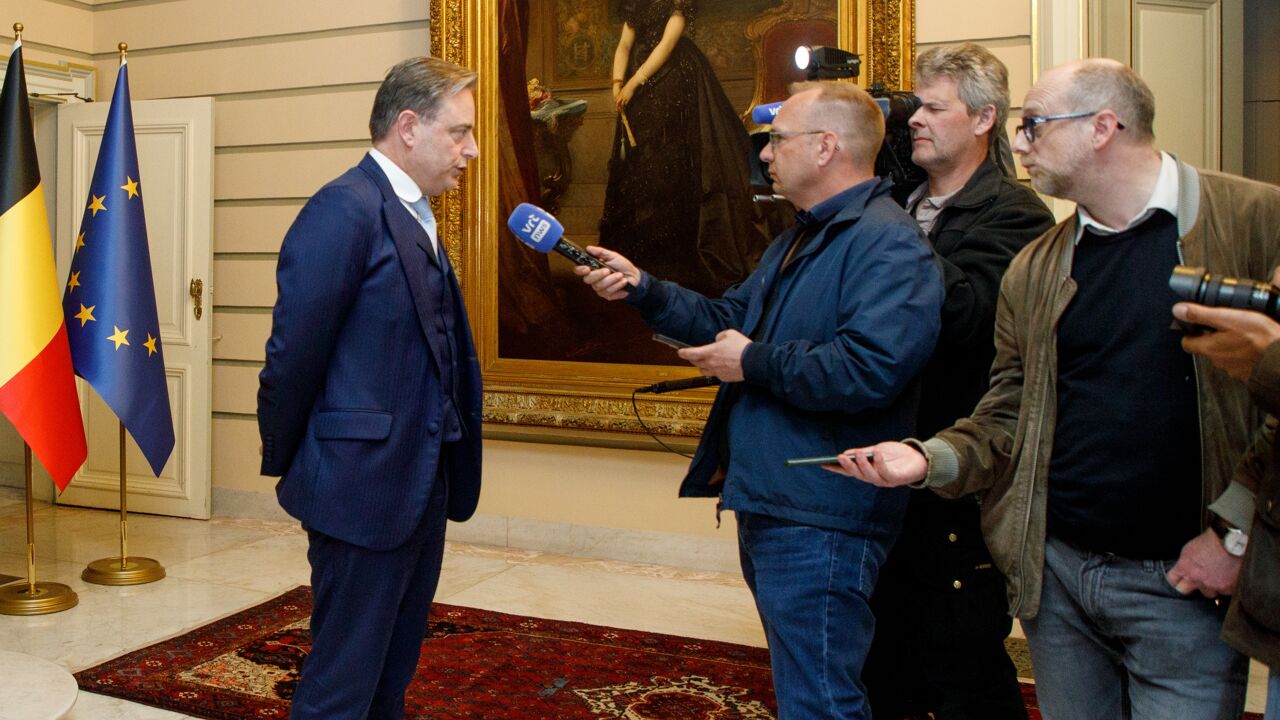 diplomat-bernard-quintin-is-the-new-belgian-foreign-minister-vrt-nws