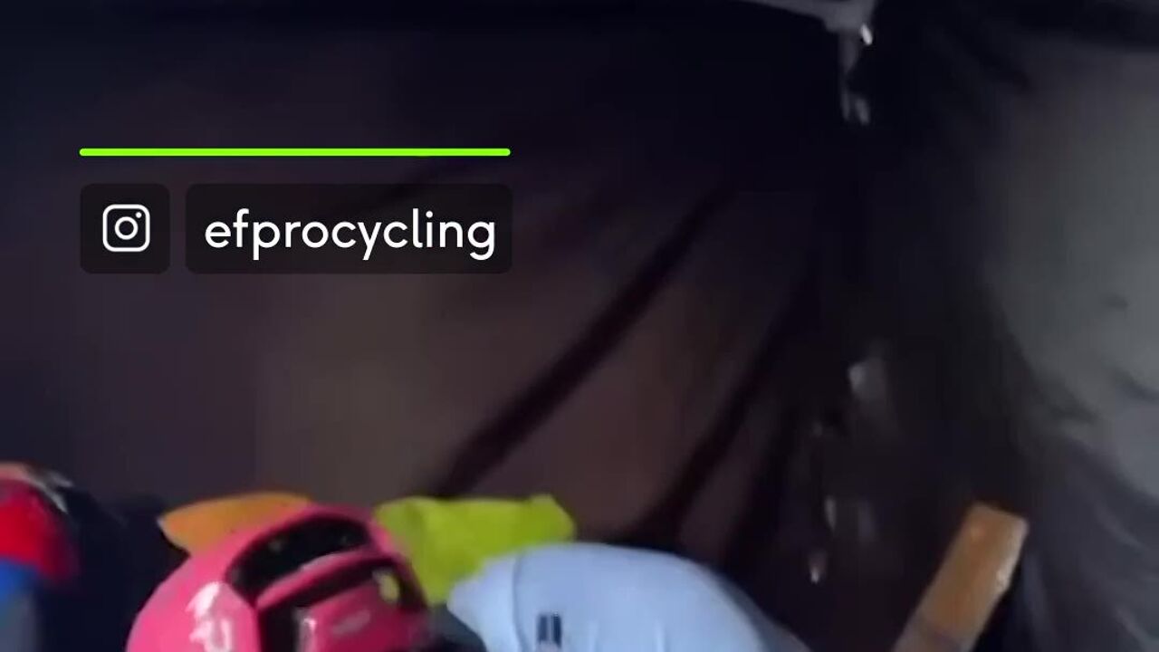 "Wanneer ga je eigenlijk met pensioen?": Ben Healy dolt met Tadej