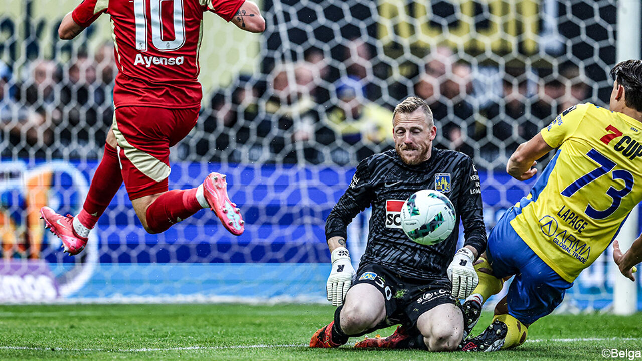 Action shot from the Westerlo vs. standard Liège match