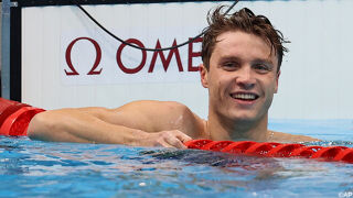 McKeon geschiedenisboeken in, 5e goud voor Dressel en ...