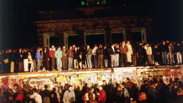 30 jaar geleden viel de Berlijnse Muur, een keerpunt in de Europese