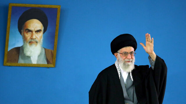 Iran roept Franse ambassadeur op het matje en sluit onderzoeksinstituut