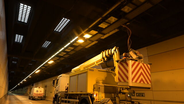 jan-de-vostunnel-in-antwerpen-was-urenlang-gesloten-door