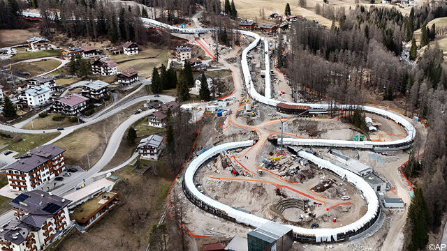 uitgetest-en-goedgekeurd-olympische-bobsleepiste-is-zo-goed-als-klaar