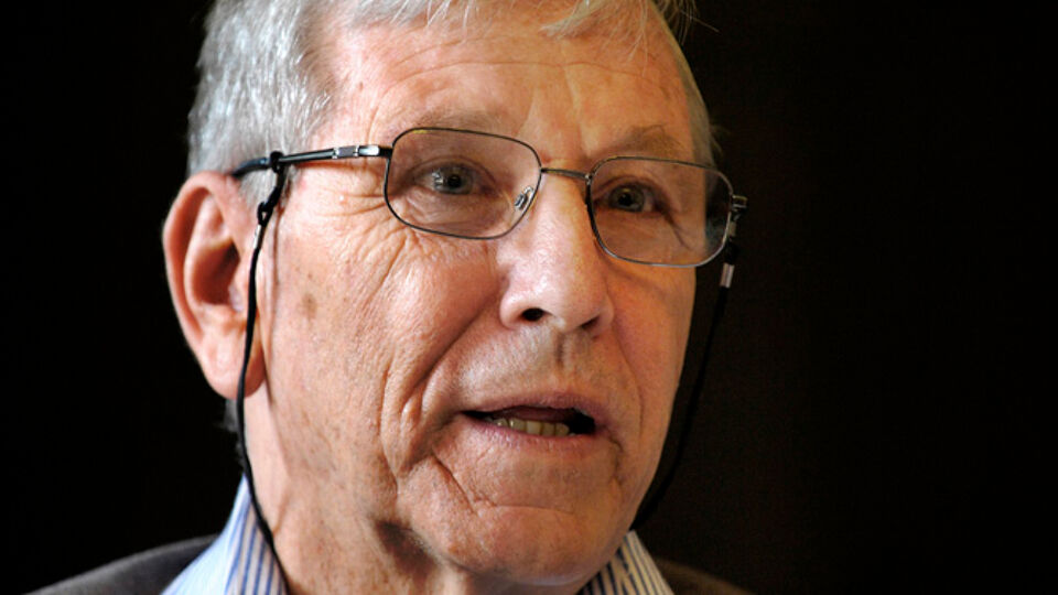 Duitse literatuurprijs voor Israëliër Amos Oz VRT NWS