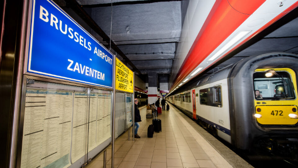 Zaventem Accés direct au hall des départs depuis la gare VRT NWS
