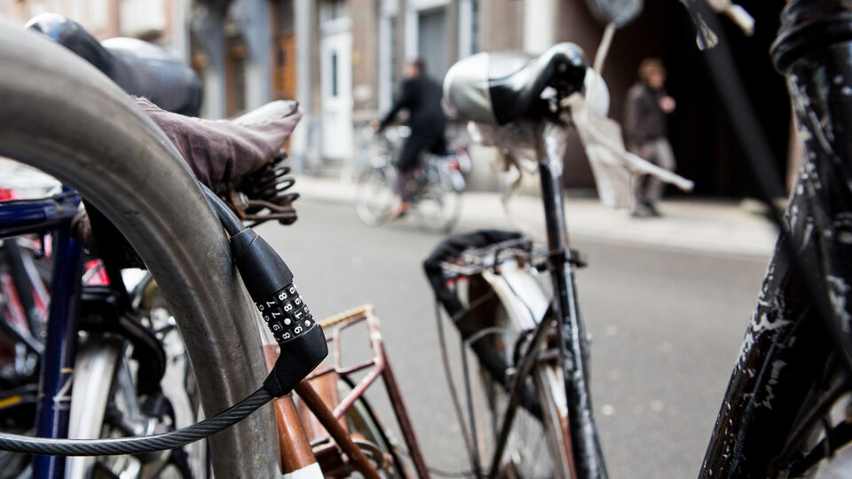 Fietsdief Op Heterdaad Betrapt In Centrum Brussel Tijdens Actie Tegen ...