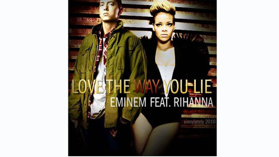 Eminem feat rihanna перевод. Eminem feat Rihanna Love the way you Lie текст. Рианна Love the way you Lie.