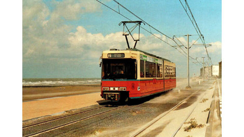 De Kusttram: 125 Jaar Oud En Nog Niet Versleten | VRT NWS: Nieuws