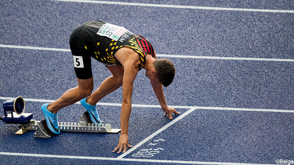 Jonathan Borlée aan de start van de  400 meter.