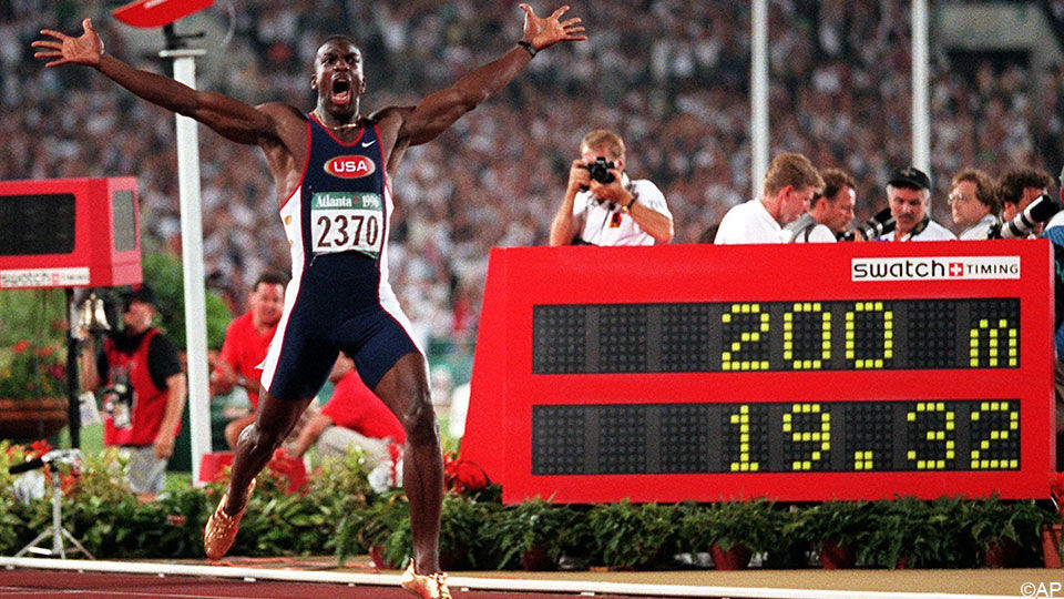 Op de Spelen van 1996 liep Michael Johnson een verbluffend wereldrecord op de 200 meter.