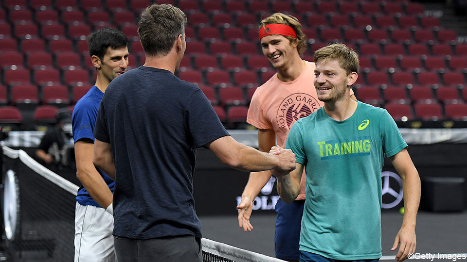 Djokovic, Zverev, Goffin en Enqvist kunnen lachen op training.