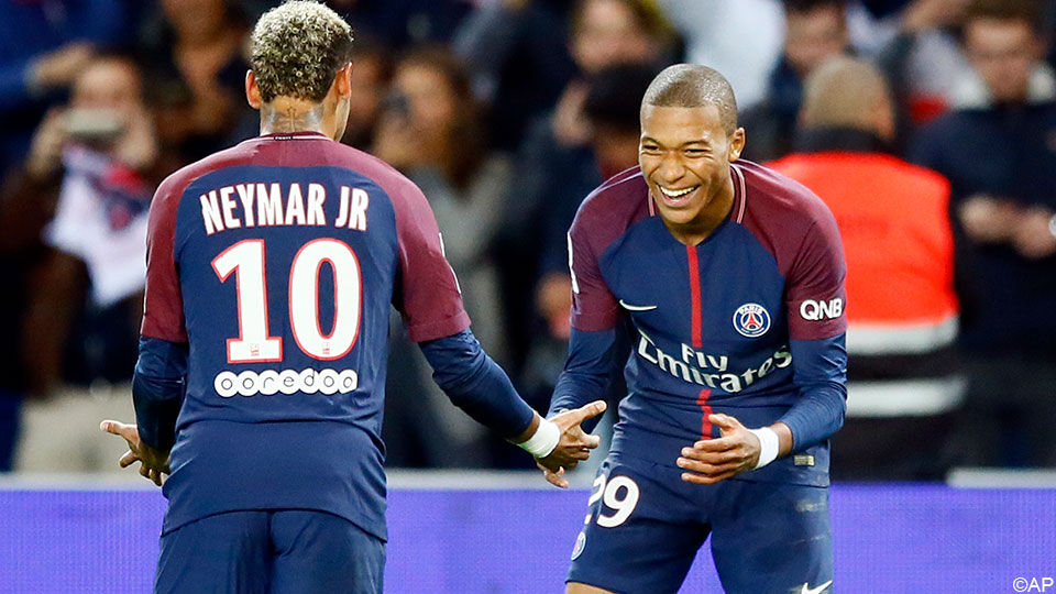 PSG betaalde absurd veel geld voor Neymar en Kylian Mbappé.
