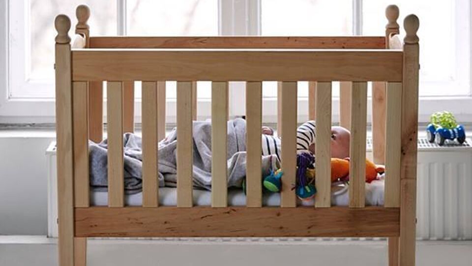 Baby op slaapkamer ouders laten slapen heeft niets dan voordelen ... Baby op slaapkamer ouders laten slapen heeft niets dan voordelen ...