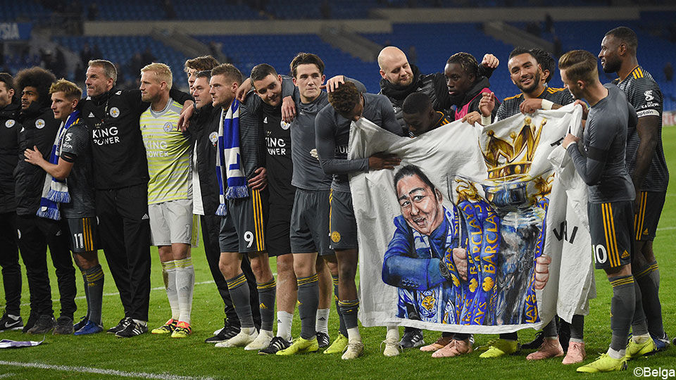 Zegevierend Leicester City bezorgt overleden voorzitter passend eerbetoon.