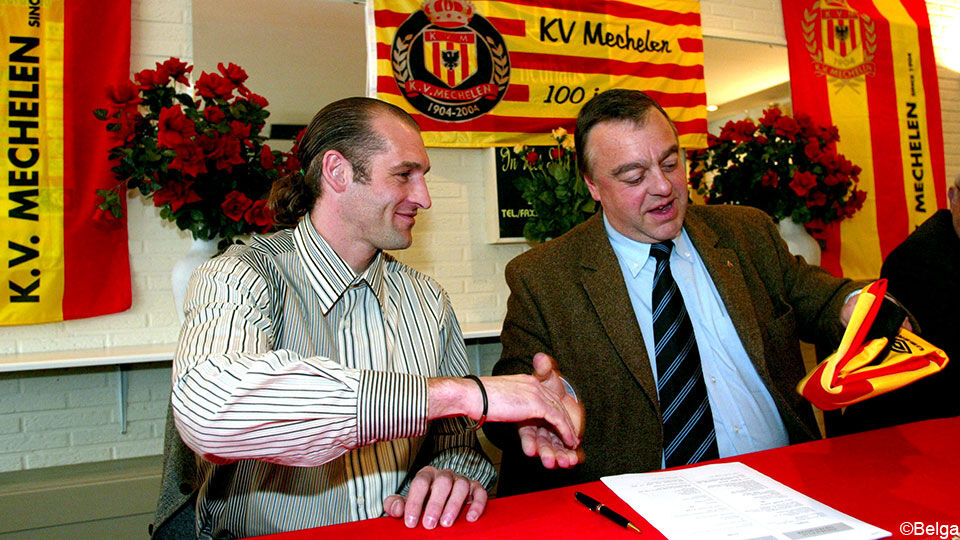 Goots tekent bij KV Mechelen in 2004.
