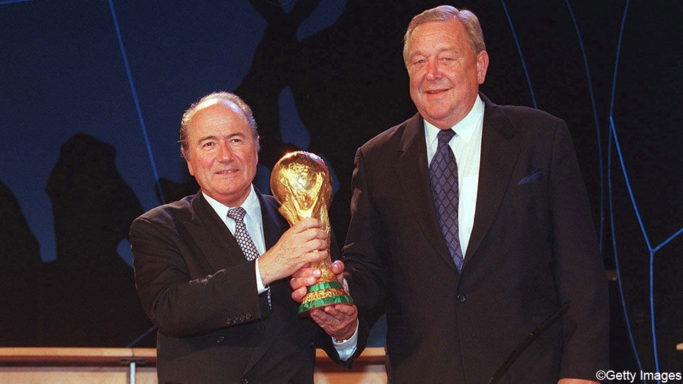 Blatter en Johansson