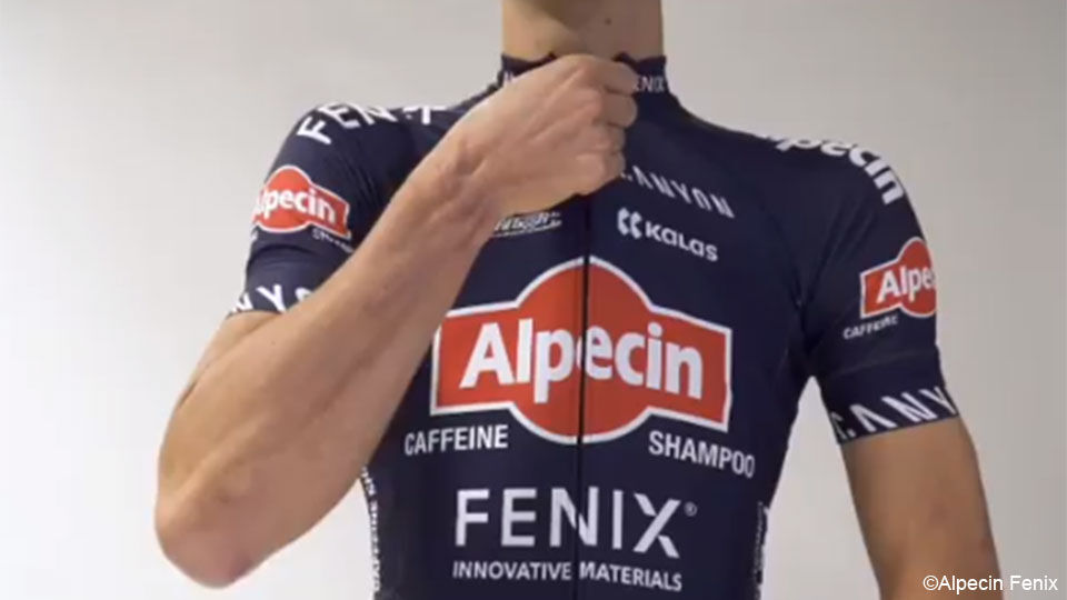 Alpecin-Fenix onthult zijn nagelnieuwe uitrusting voor dit seizoen.