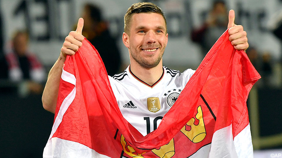 Podolski is een voormalig Duits international.