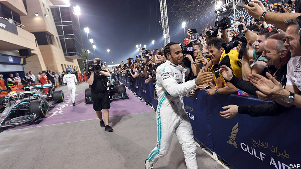 Wanneer krijgen we Lewis Hamilton en co weer te zien?