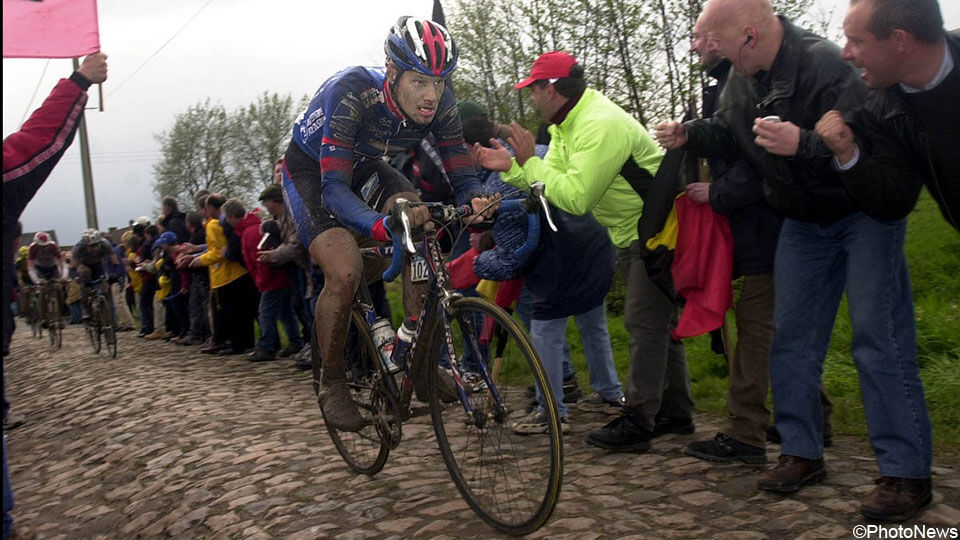 Tom Boonen zat in de vroege vlucht van Parijs-Roubaix 2002.