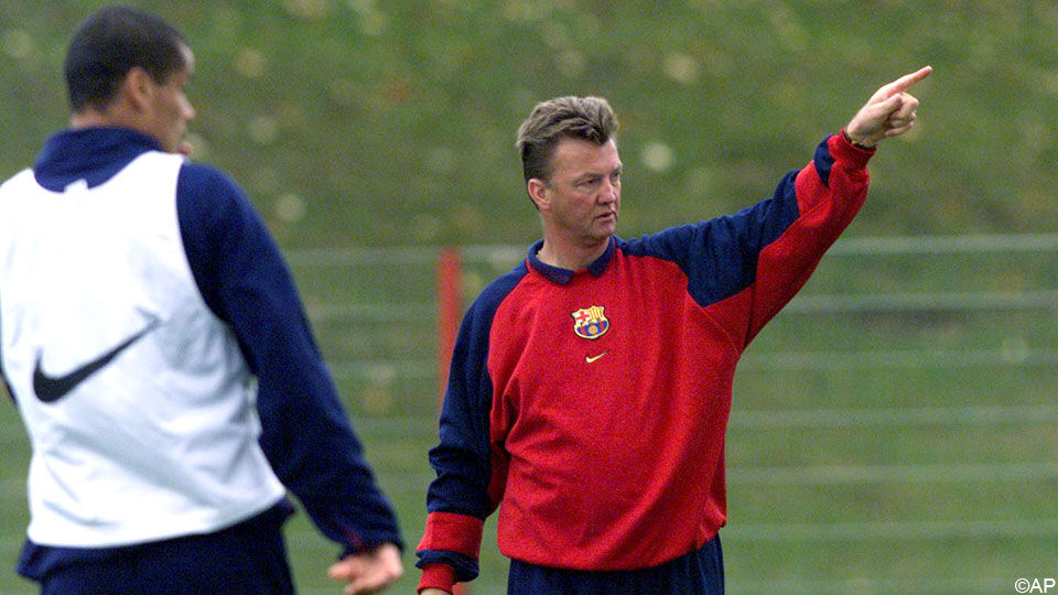 Louis van Gaal als coach van Barcelona.