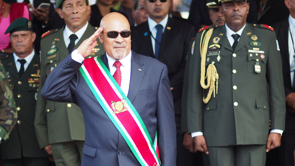 Surinaamse Oud-president Desi Bouterse Opnieuw Veroordeeld Tot 20 Jaar ...