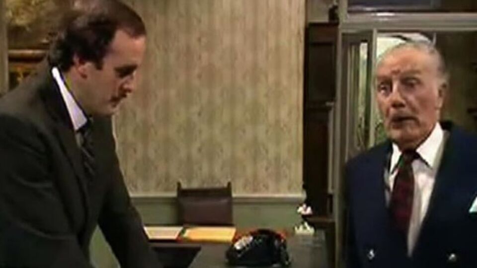 Do mention the war: BBC plaatst geschrapte aflevering van 'Fawlty