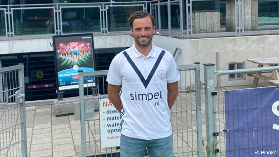 Sebastien Dockier in het shirt van zijn nieuwe club.