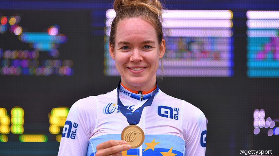 Anna van der Breggen is de nieuwe Europese kampioen tijdrijden.