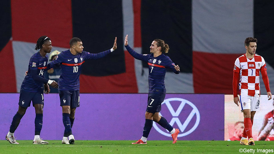 Mbappé en Griezmann zorgden voor de Franse doelpunten.