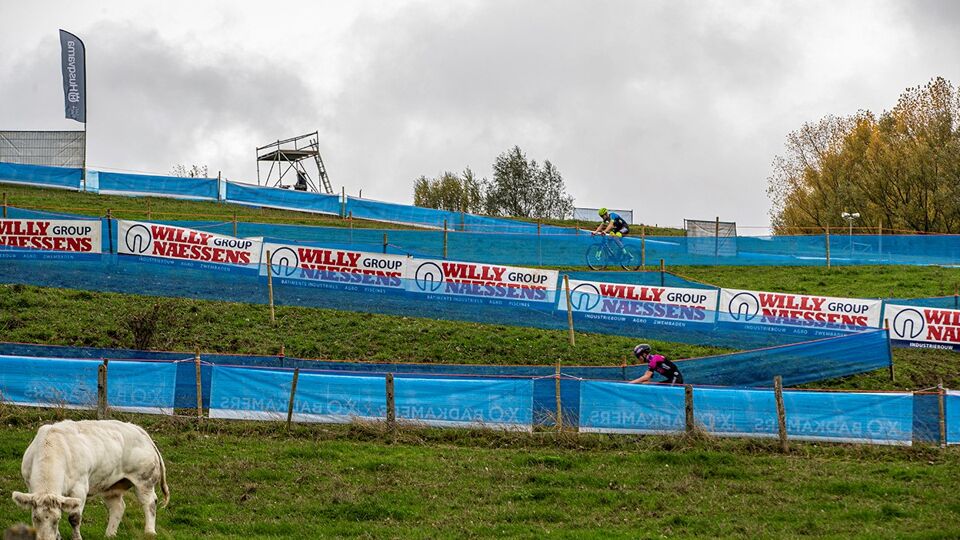 Koppenbergcross nooit eerder meer deelnemers dan dit jaar VRT NWS nieuws