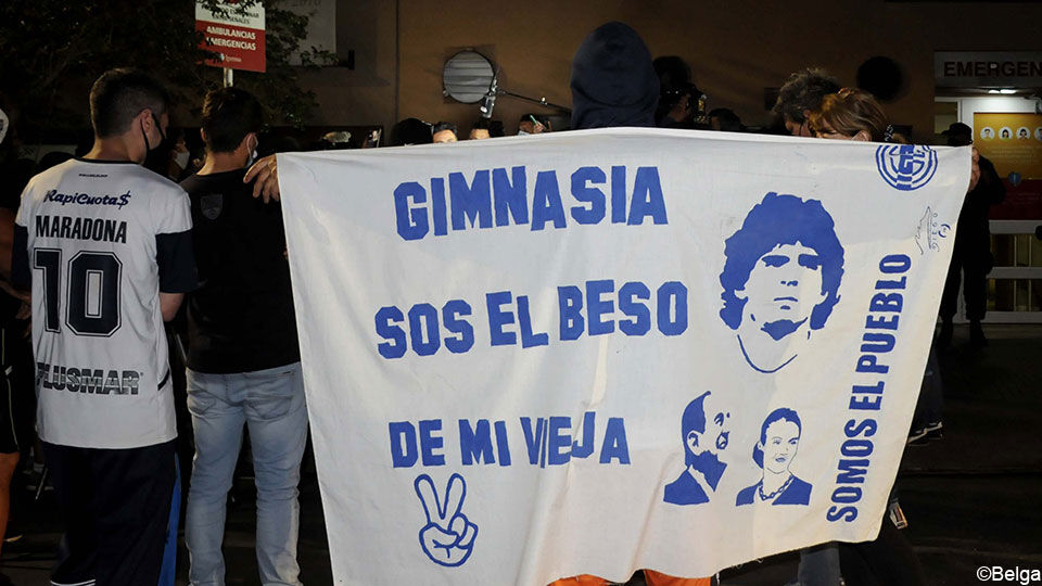 fans Maradona
