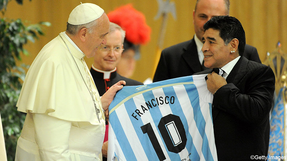 Paus Franciscus en Diego Maradona