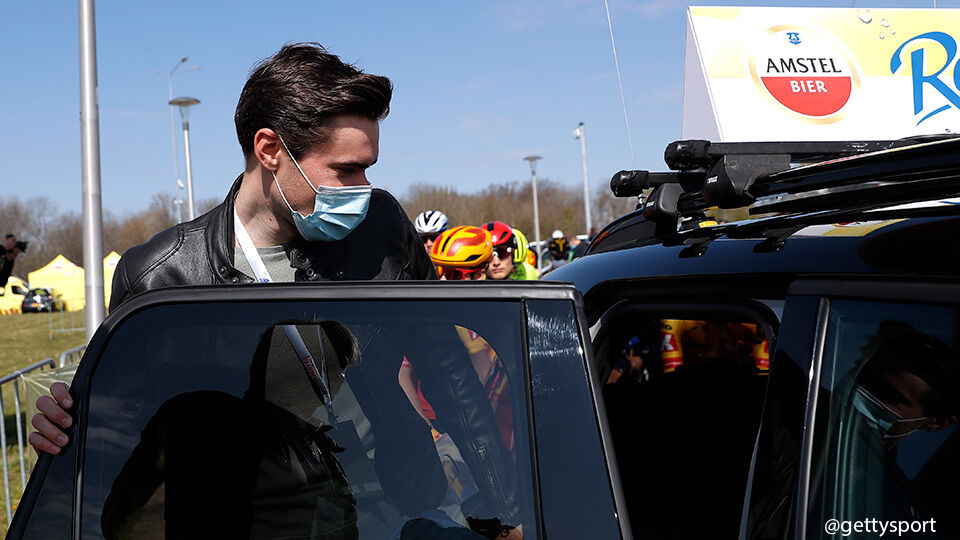 Tom Dumoulin verscheen op 18 april opnieuw in de wielerkaravaan (tijdens de Amstel Gold Race).