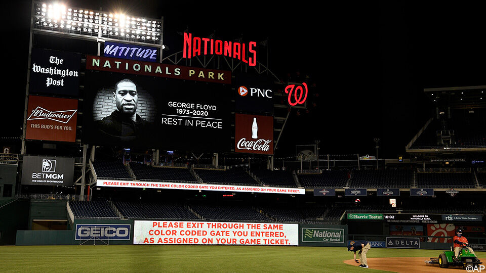 MLB-team Washington Nationals toonde een afbeelding van George Floyd in het stadion.