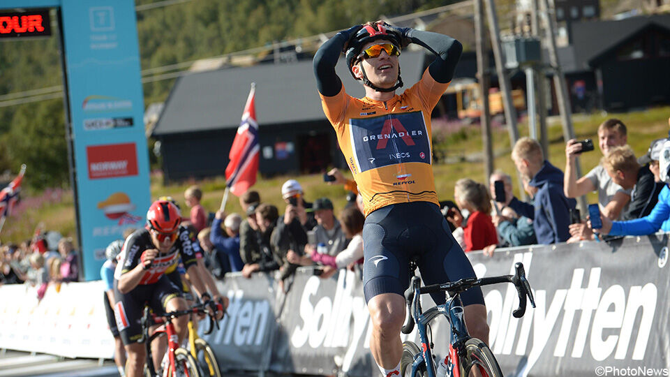Ethan Hayter boekt zijn 2e dagzege in de Ronde van Noorwegen.